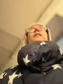 angelmommu online show from February 2025 12:43:02 PM