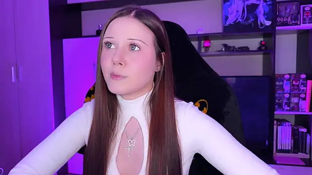 jasminevine online show from April 2026 09:56:01 PM