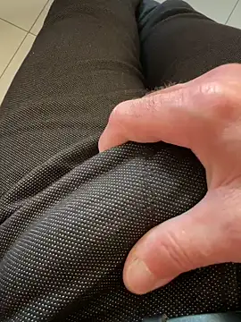 Snapshot of buodiculo chatting on February 2025 04:35:02 PM buodiculo online show from February 2025 04:35:02 PM