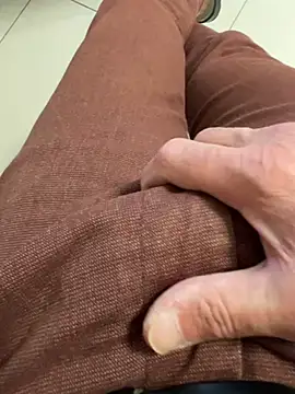 Snapshot of buodiculo chatting on March 2025 05:13:02 PM buodiculo online show from March 2025 05:13:02 PM