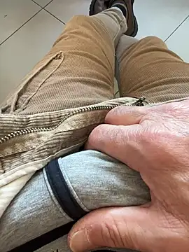 Snapshot of buodiculo chatting on March 2025 01:06:02 PM buodiculo online show from March 2025 01:06:02 PM