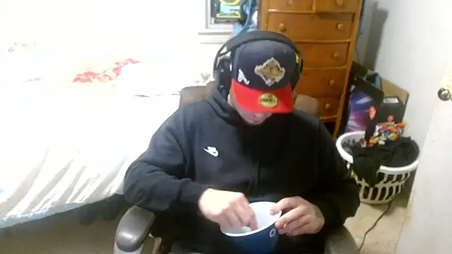 DADDY KANE8--- online show from April 2026 12:01:01 AM