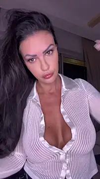 Helena Karel online show from June 2026 03:14:01 PM