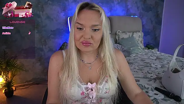 MissyMartinez online show from May 2026 07:02:02 AM
