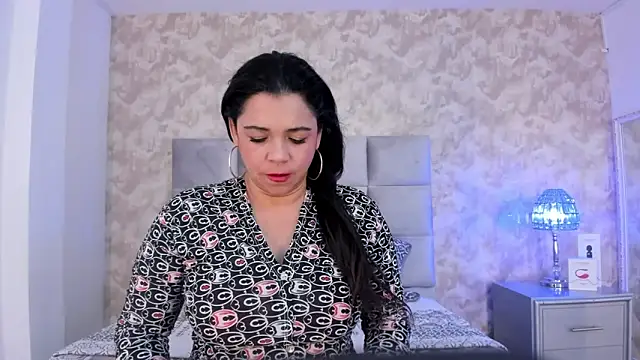 Snapshot of elizabeth_coleman chatting on January 2025 08:51:01 PM elizabeth coleman online show from January 2025 08:51:01 PM