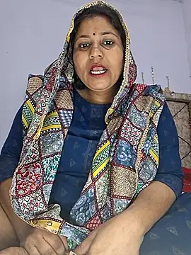 MOM-SUN-COUPLE online show from February 2025 07:58:01 PM