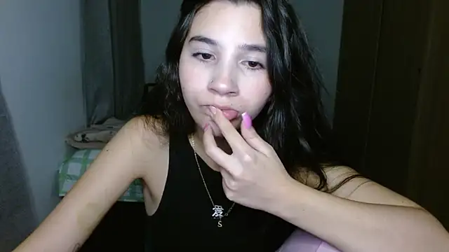 mia  lopez  online show from October 2025 02:52:01 AM