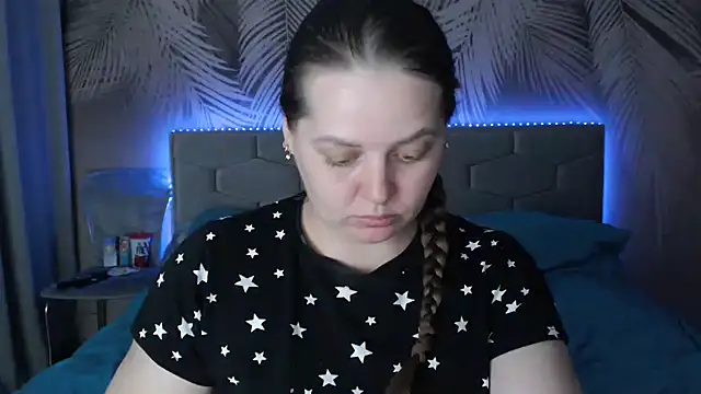 uliastar online show from March 2025 12:57:02 PM