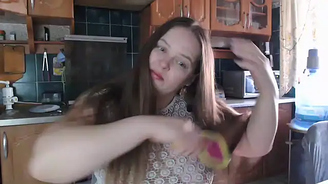 uliastar online show from March 2025 05:48:02 AM