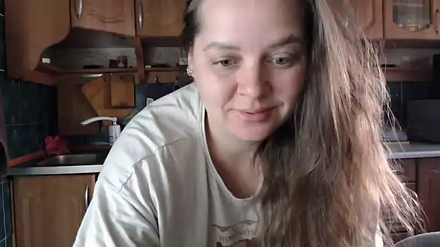 uliastar online show from April 2026 05:32:01 AM