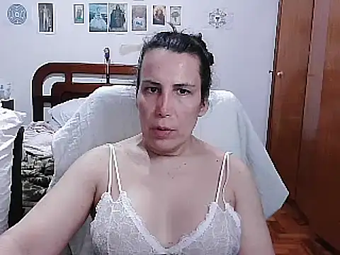 LauraVicttoria361215 online show from March 2025 10:32:02 AM