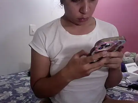 gatubelahot online show from February 2025 02:06:02 AM