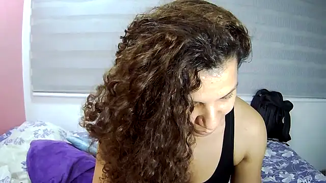 gatubelahot online show from October 2025 04:15:01 AM