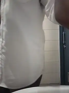 Snapshot of douksm chatting on December 2024 10:58:01 AM douksm online show from December 2024 10:58:01 AM