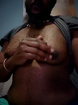 Snapshot of douksm chatting on February 2026 08:18:01 PM douksm online show from February 2026 08:18:01 PM