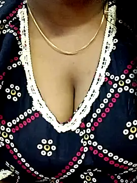 Lakhsmii online show from December 2024 01:31:02 PM