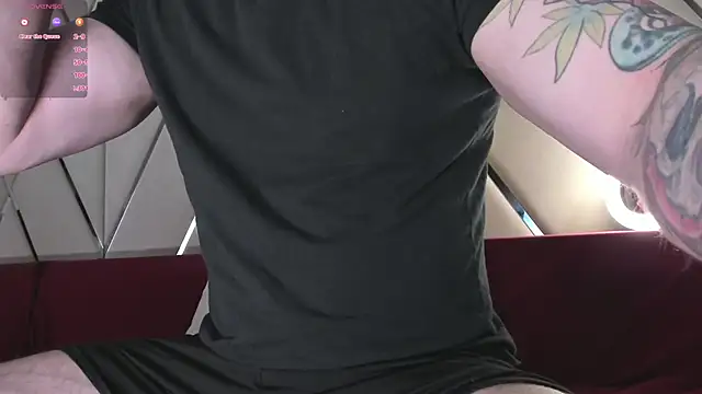 Snapshot of WayneWilson chatting on December 2024 04:54:02 AM WayneWilson online show from December 2024 04:54:02 AM