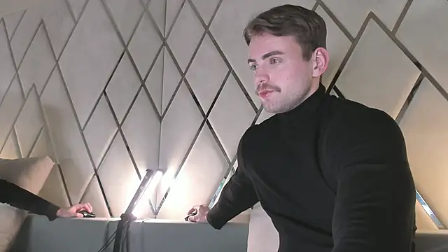 Snapshot of WayneWilson chatting on March 2025 04:45:02 AM WayneWilson online show from March 2025 04:45:02 AM