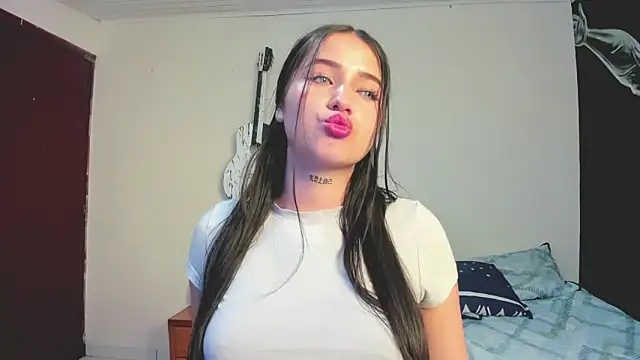 Snapshot of Hott_Hanna chatting on March 2025 05:05:02 AM Hott Hanna online show from March 2025 05:05:02 AM