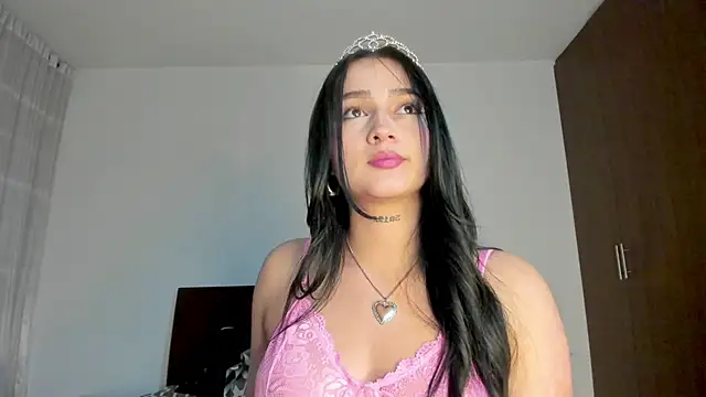 Snapshot of Hott_Hanna chatting on October 2025 05:02:02 AM Hott Hanna online show from October 2025 05:02:02 AM