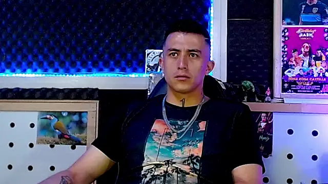 Darko0717 online show from February 2025 10:21:01 PM