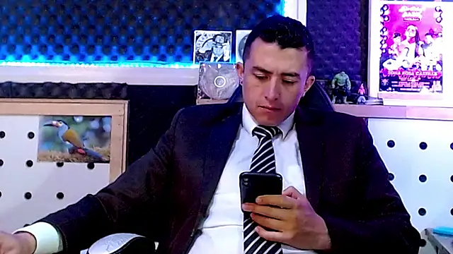 Darko0717 online show from February 2025 12:10:02 PM