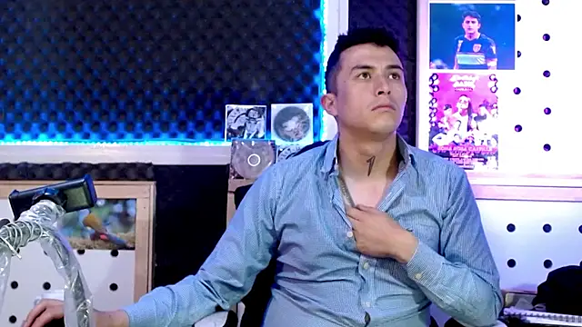 Darko0717 online show from February 2025 08:27:02 PM