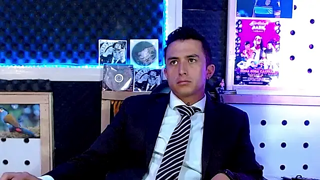 Darko0717 online show from March 2025 06:01:02 PM