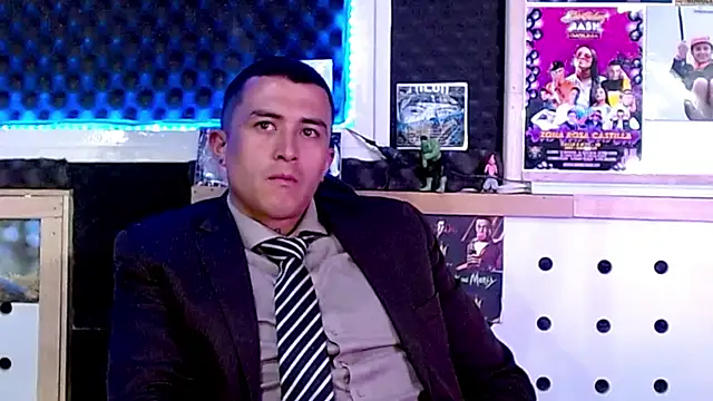 Darko0717 online show from March 2025 04:29:02 PM