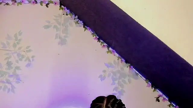 Cata green online show from January 2025 11:49:02 PM