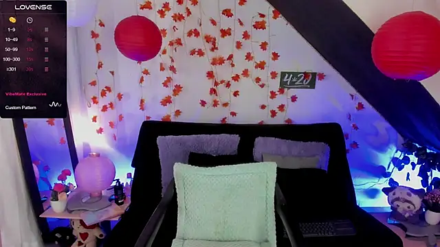 Cata green online show from February 2025 08:00:02 PM