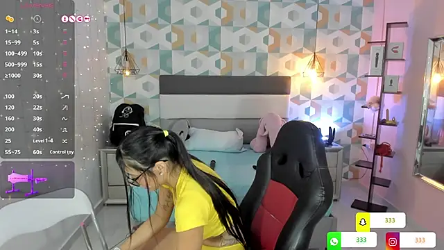 LIA ROUX1 online show from March 2025 06:04:02 AM