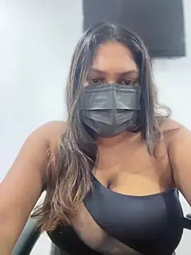 Snapshot of Black_Beauty997 chatting on January 2025 05:19:01 PM Black Beauty997 online show from January 2025 05:19:01 PM