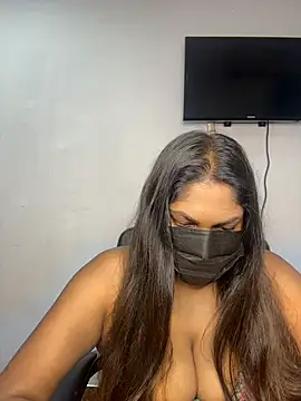 Snapshot of Black_Beauty997 chatting on November 2025 09:31:01 AM Black Beauty997 online show from November 2025 09:31:01 AM