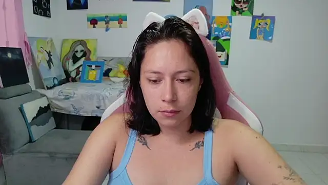MommyMiaWs online show from July 2026 03:07:01 PM
