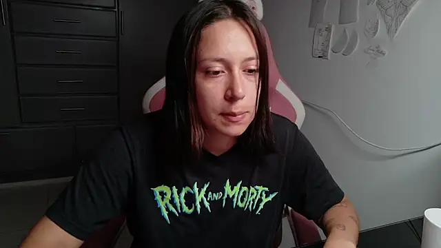 MommyMiaWs online show from July 2026 04:16:01 PM