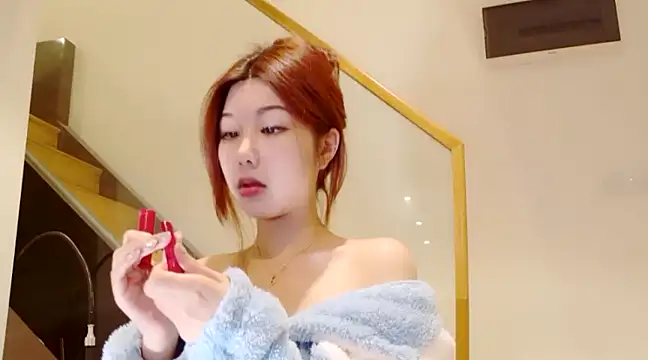 Serena-AU online show from December 2024 02:50:01 PM