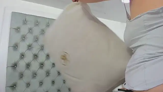 Snapshot of anette_cooper chatting on January 2026 03:33:01 AM anette cooper online show from January 2026 03:33:01 AM