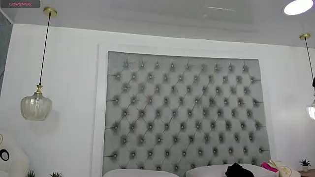 anette cooper online show from May 2026 01:35:02 AM