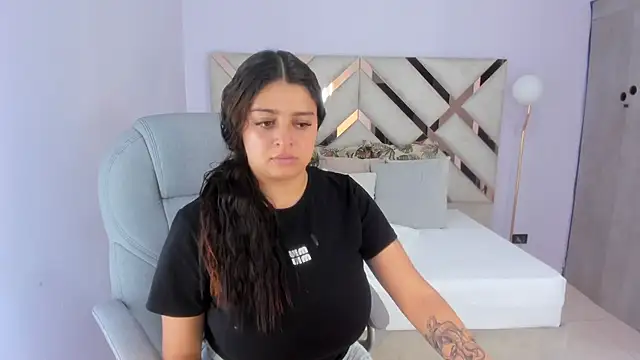 kylie reyes online show from June 2026 08:10:01 PM