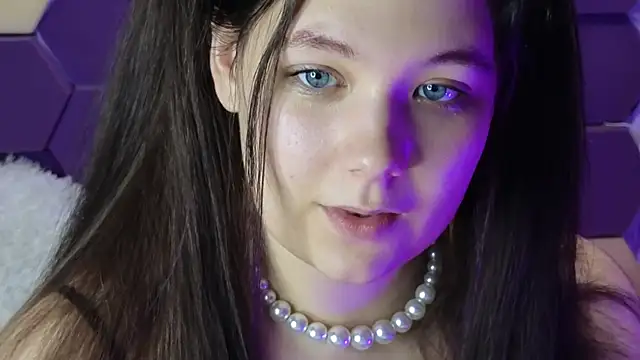 DjennaPalme online show from December 2024 10:01:02 AM