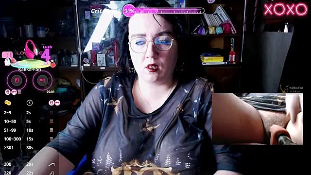 Snapshot of LeonaHarrison chatting on December 2025 11:52:02 AM LeonaHarrison online show from December 2025 11:52:02 AM