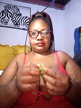 YELLOW BONE online show from April 2026 11:40:02 PM