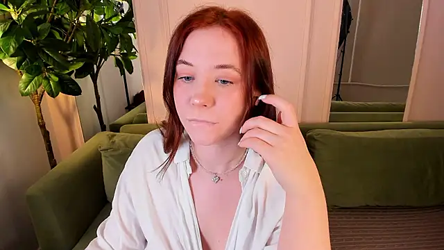 Pretty Alison online show from February 2026 02:11:02 PM