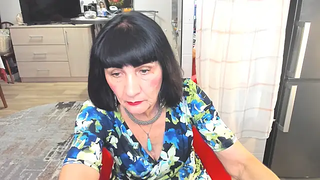 Snapshot of Tina_Joness chatting on December 2024 06:50:01 PM Tina Joness online show from December 2024 06:50:01 PM