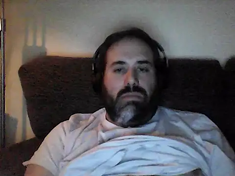 Snapshot of The_Masterxxx14 chatting on April 2026 09:26:02 PM The Masterxxx14 online show from April 2026 09:26:02 PM