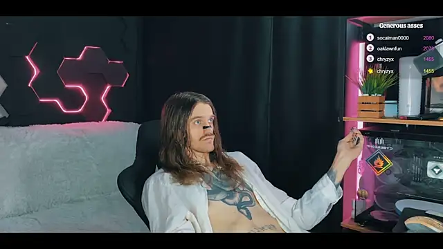 Snapshot of TechnoJesus chatting on January 2025 03:32:02 PM TechnoJesus online show from January 2025 03:32:02 PM