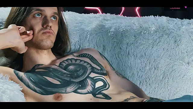 Snapshot of TechnoJesus chatting on February 2025 10:52:02 PM TechnoJesus online show from February 2025 10:52:02 PM