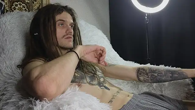 Snapshot of TechnoJesus chatting on January 2026 09:27:01 PM TechnoJesus online show from January 2026 09:27:01 PM