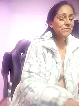 Snapshot of _Scarlett_Sweet chatting on December 2025 07:04:02 AM Scarlett Sweet online show from December 2025 07:04:02 AM